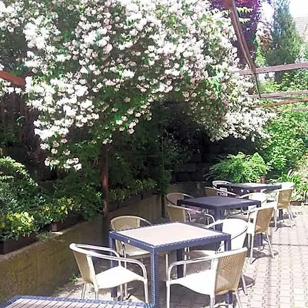 Altes Wirtshaus Foerdergersdorf Szálloda