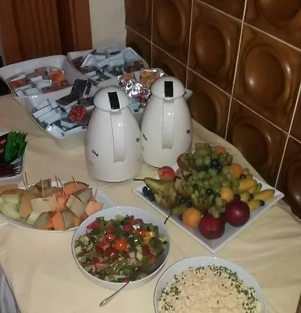 Szálloda Altes Wirtshaus Foerdergersdorf 3*