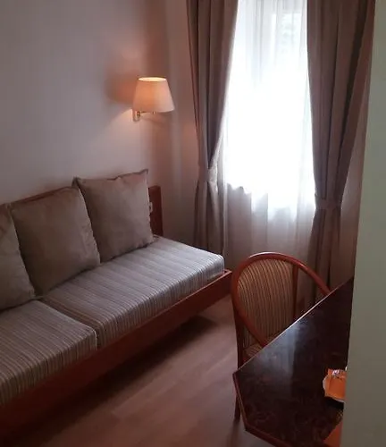 Altes Wirtshaus Foerdergersdorf